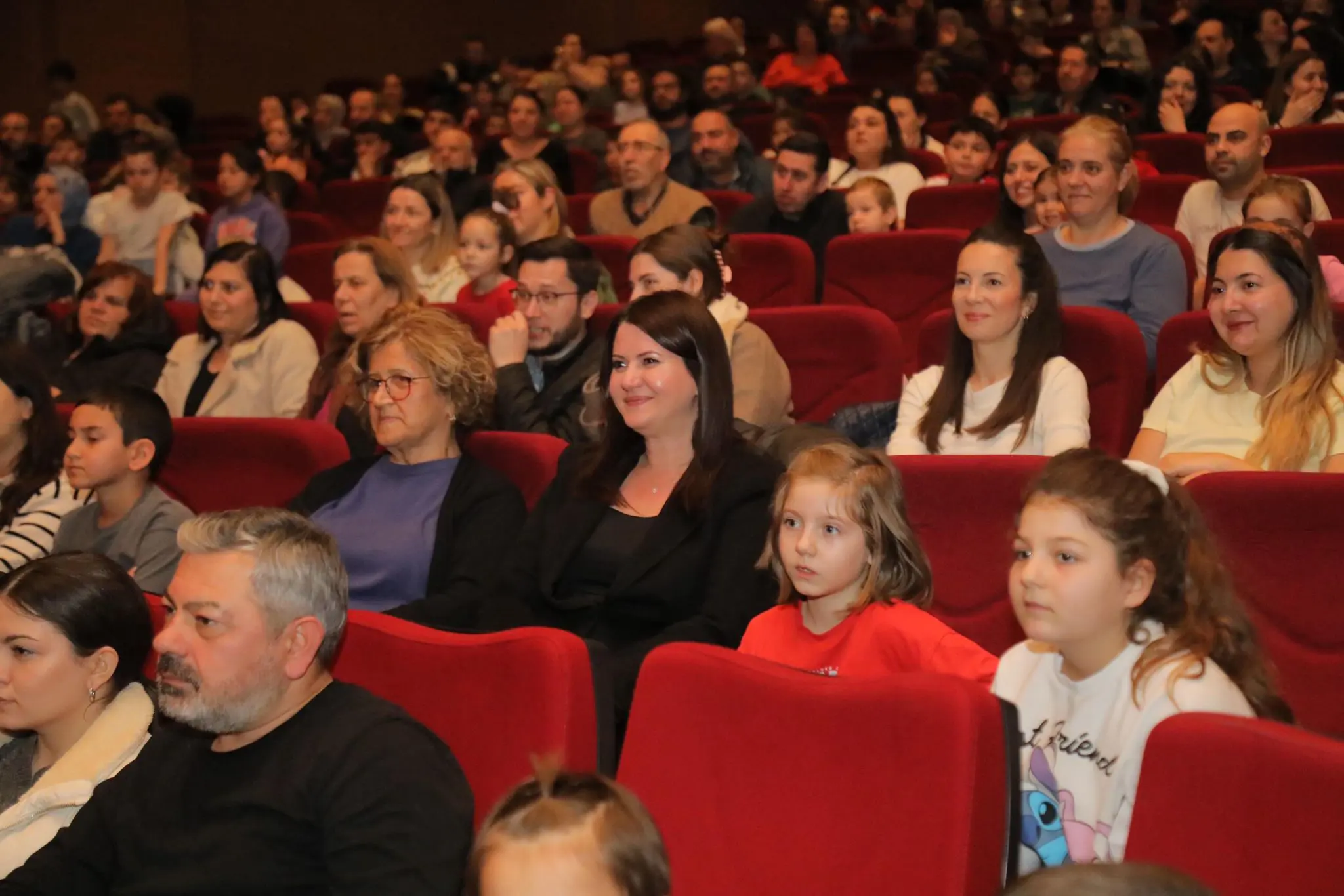 RAMAZAN’IN İLK İFTARI ATATÜRK KÜLTÜR MERKEZİ’NDE GERÇEKLEŞTİ galeri görseli